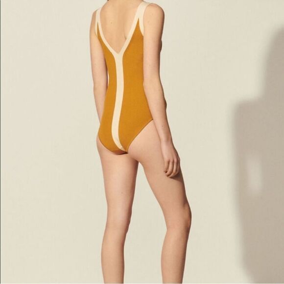 Sandro Trim Knitted Bodysuit In Ocre Xsmall
NWOT - Picture 2 of 9